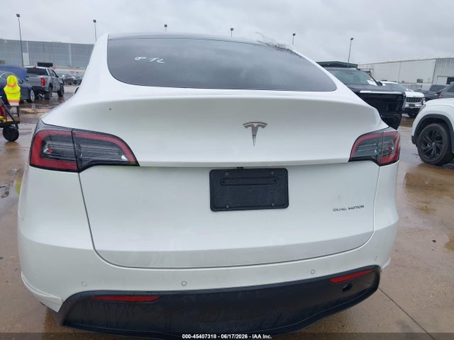 45407318 :رقم المزاد ، 7SAYGDEE3NF401113 vin ، 2022 Tesla Model Y Long Range Dual Motor All-wheel Drive مزاد بيع
