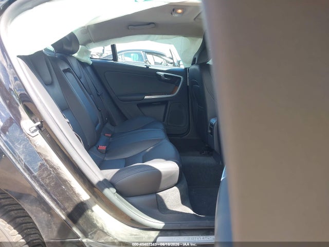 Продаж на аукціоні авто 2016 Volvo S60 Inscription T5 Drive-e Premier, vin: LYV402FK3GB092952, номер лоту: 45407345