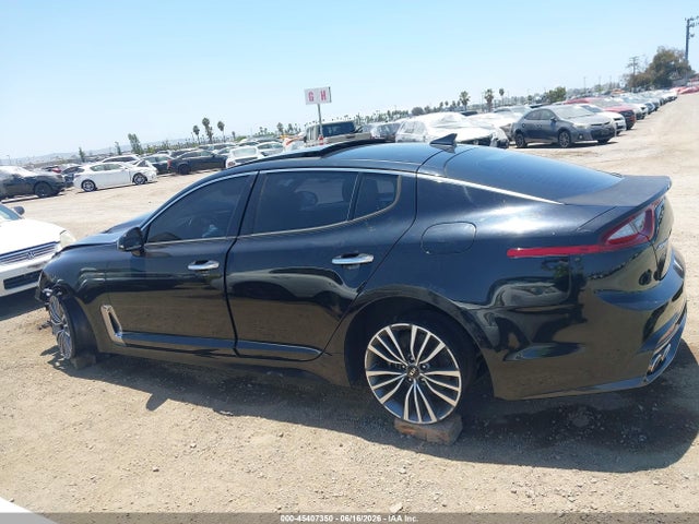 KIA Stinger Premium 2018 KNAE25LA9J6033883 Image 15