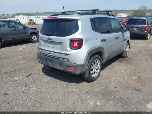 2018 Jeep Renegade Sport 4x4 მანქანა იყიდება აუქციონზე, vin: ZACCJBAB4JPJ48845, აუქციონის ნომერი: 45407356