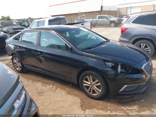 Продажа на аукционе авто 2017 Hyundai Sonata Se, vin: 5NPE24AF3HH582801, номер лота: 45407440