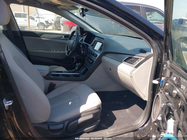 Продажа на аукционе авто 2017 Hyundai Sonata Se, vin: 5NPE24AF3HH582801, номер лота: 45407440