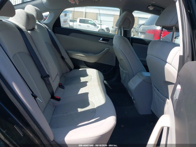 Продажа на аукционе авто 2017 Hyundai Sonata Se, vin: 5NPE24AF3HH582801, номер лота: 45407440