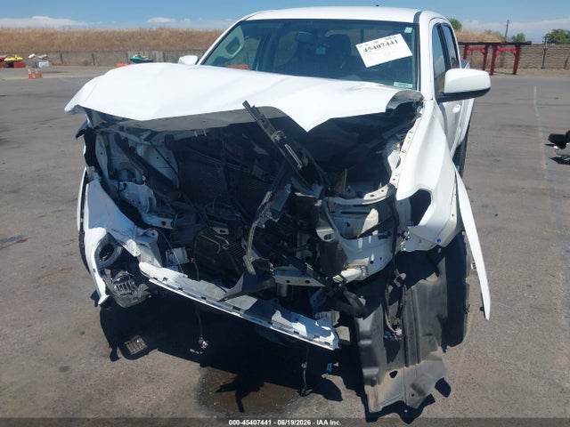 3TMAZ5CN7GM012359 Toyota Tacoma Sr5 V6
