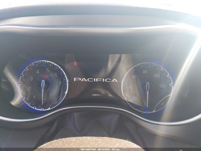Продаж на аукціоні авто 2018 Chrysler Pacifica Touring L Plus, vin: 2C4RC1EG5JR338611, номер лоту: 45407448