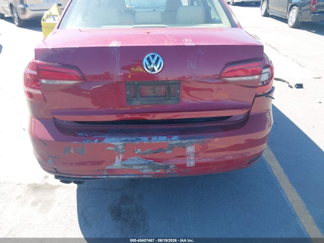 2016 Volkswagen Jetta 1.8t Sel მანქანა იყიდება აუქციონზე, vin: 3VWL17AJ2GM382546, აუქციონის ნომერი: 45407467