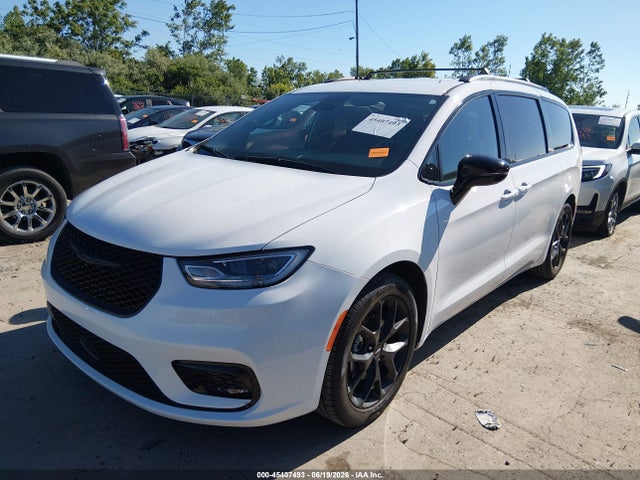 Продаж на аукціоні авто 2024 Chrysler Pacifica Touring L, vin: 2C4RC1BG2RR116897, номер лоту: 45407493