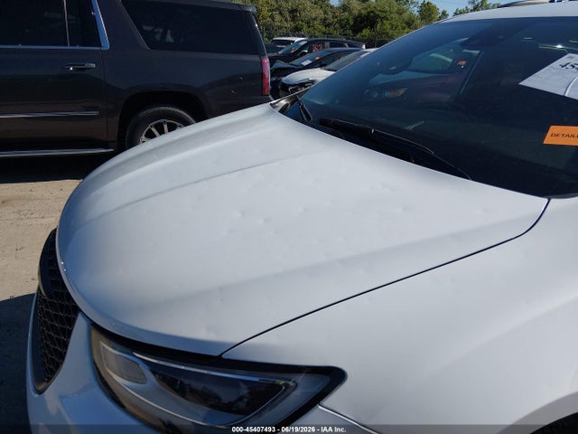 Продаж на аукціоні авто 2024 Chrysler Pacifica Touring L, vin: 2C4RC1BG2RR116897, номер лоту: 45407493