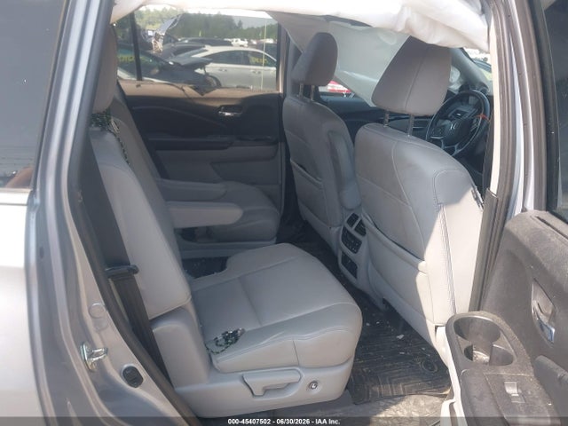 Honda Pilot Touring 2019 5FNYF6H64KB018843 Image 8