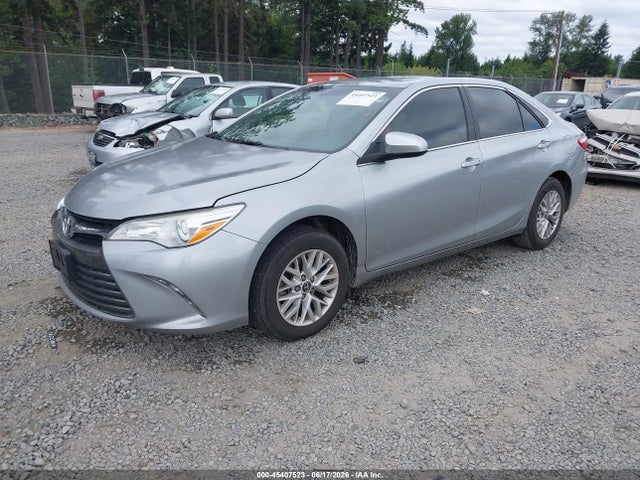 Toyota CAMRY LE 2016 4T4BF1FK7GR576839 Image 2