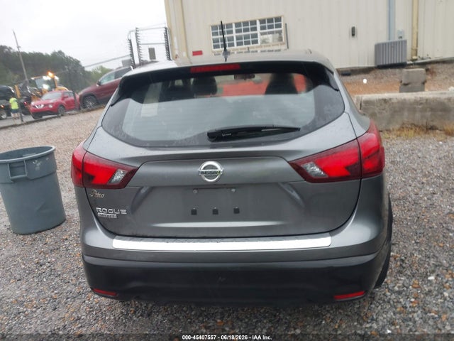 JN1BJ1CP1HW012352 Nissan Rogue Sport S