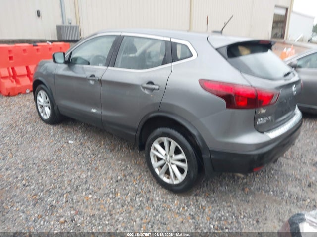JN1BJ1CP1HW012352 Nissan Rogue Sport S