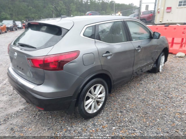 JN1BJ1CP1HW012352 Nissan Rogue Sport S