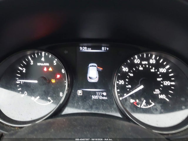 JN1BJ1CP1HW012352 Nissan Rogue Sport S
