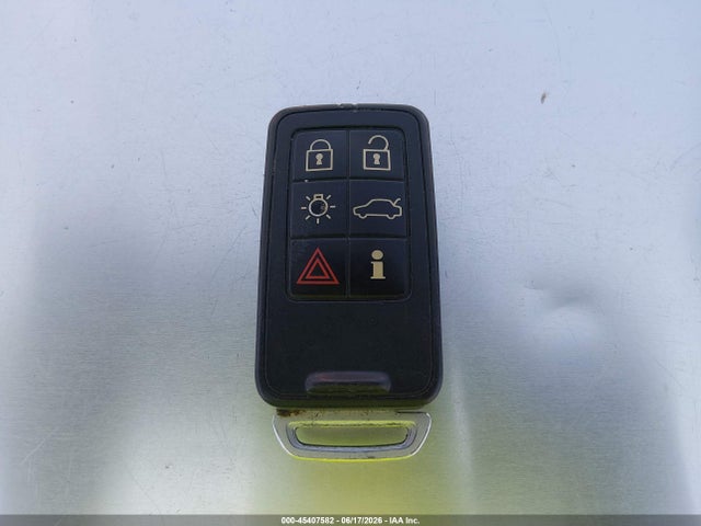 YV140MEBXF1187506 Volvo V60 T5 Premier