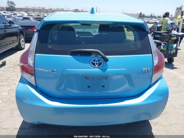 Toyota Prius C Two 2015 JTDKDTB35F1108672 Image 17