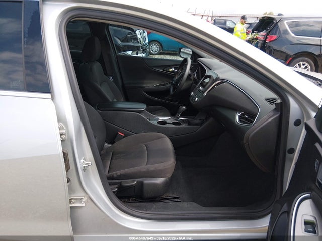 45407649 :رقم المزاد ، 1G1ZD5ST3LF010953 vin ، 2020 Chevrolet Malibu Fwd Lt مزاد بيع