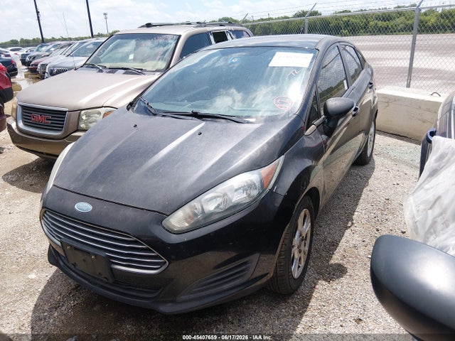 Ford FIESTA SE 2014 3FADP4BJ4EM159995 Image 2