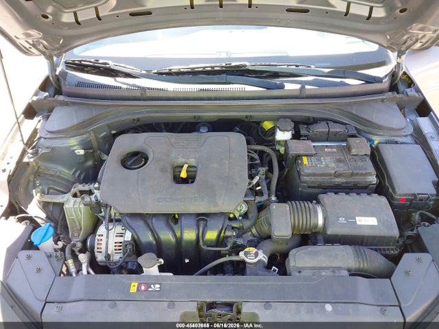 Hyundai ELANTRA SE 2019 5NPD74LF1KH486036 Image 10