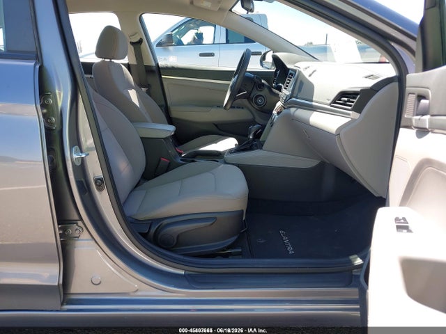Hyundai ELANTRA SE 2019 5NPD74LF1KH486036 Image 5