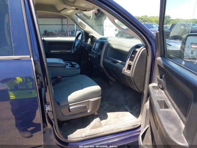 45407689 :رقم المزاد ، 1C6RR7KG8KS521837 vin ، 2019 Ram 1500 Classic Tradesman  4x4 5'7 Box مزاد بيع