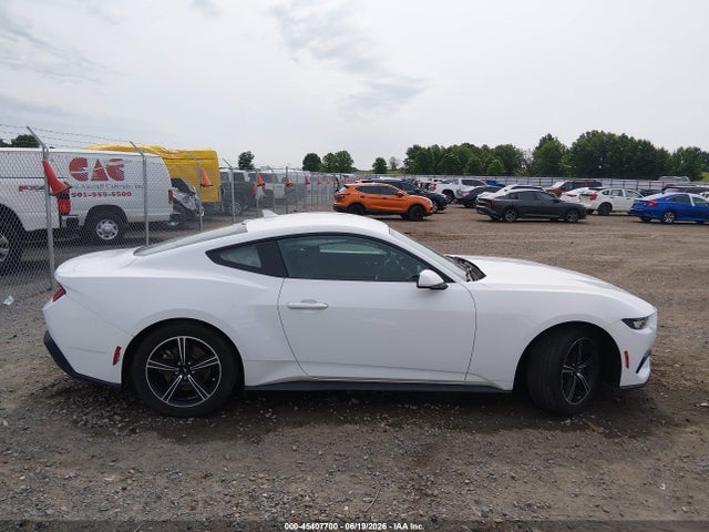 45407700 :رقم المزاد ، 1FA6P8TH3R5107555 vin ، 2024 Ford Mustang Ecoboost Fastback مزاد بيع