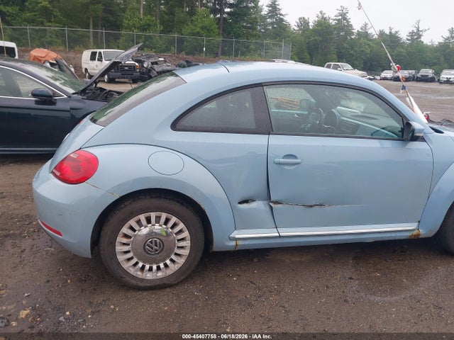 3VWJ17AT0EM666425 Volkswagen Beetle 1.8t