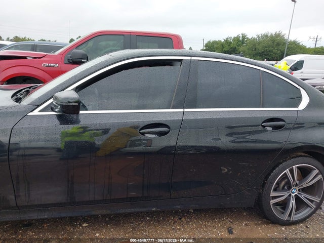 45407777 :رقم المزاد ، WBA5R7C01MFK48595 vin ، 2021 Bmw 330i Xdrive مزاد بيع