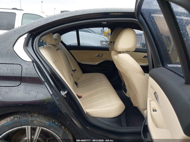 45407777 :رقم المزاد ، WBA5R7C01MFK48595 vin ، 2021 Bmw 330i Xdrive مزاد بيع