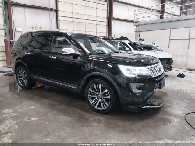 1FM5K8HT5GGB75595 Ford Explorer Platinum