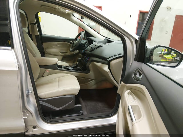 Ford ESCAPE SE 2017 1FMCU9G98HUE75194 Image 5