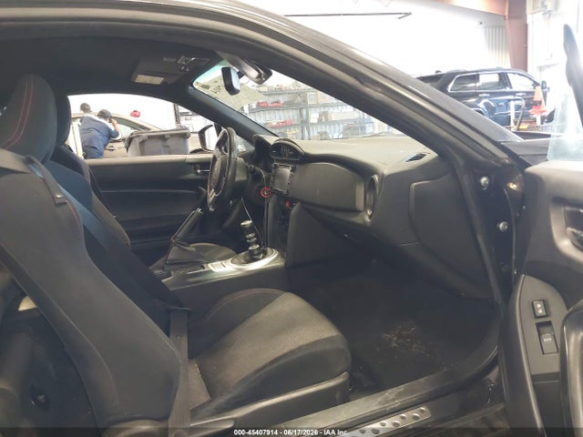 Продаж на аукціоні авто 2016 Subaru Brz Premium, vin: JF1ZCAB13G9600811, номер лоту: 45407914