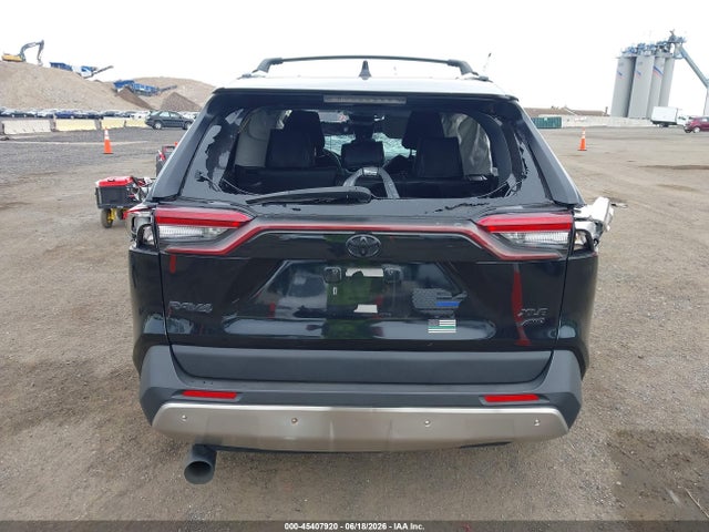 Продаж на аукціоні авто 2021 Toyota Rav4 Xle, vin: 2T3W1RFV5MC157797, номер лоту: 45407920