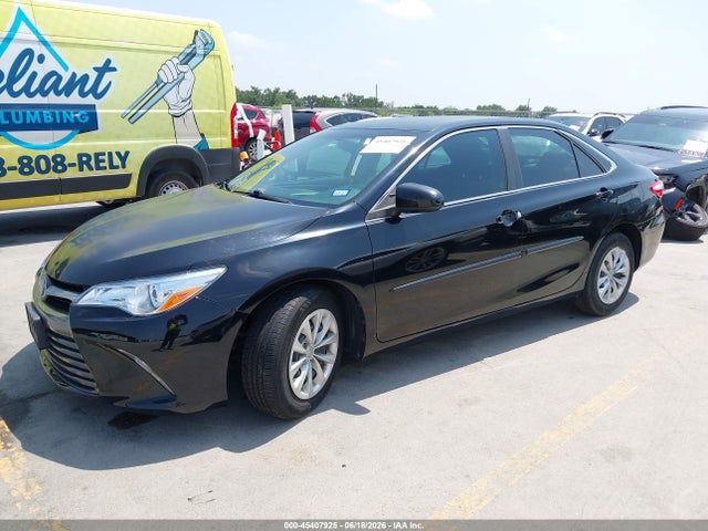 Toyota CAMRY LE 2015 4T4BF1FK1FR461488 Image 2