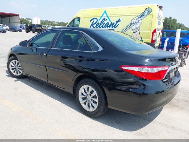Toyota CAMRY LE 2015 4T4BF1FK1FR461488 Image 3