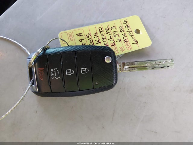 KIA SORENTO LX 2015 5XYKTCA60FG586593 Image 11