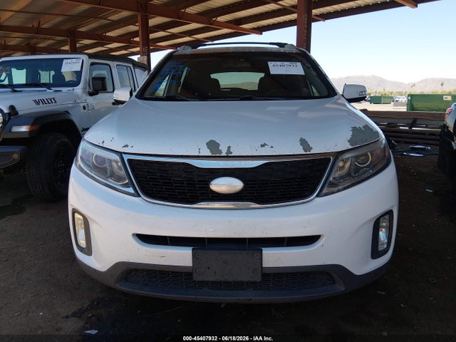 KIA SORENTO LX 2015 5XYKTCA60FG586593 Image 12