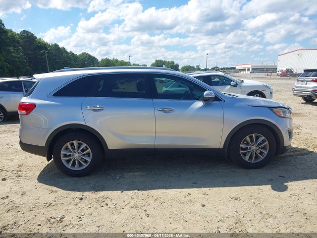 Auction sale of the 2017 Kia Sorento 2.4l Lx, vin: 5XYPG4A31HG280317, lot number: 45407968
