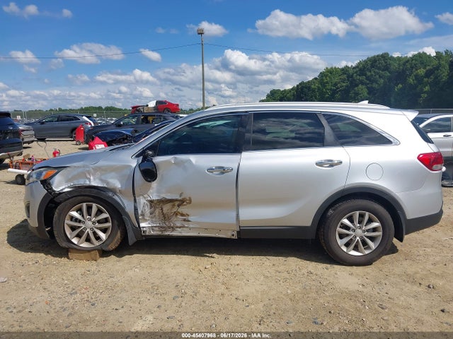 Auction sale of the 2017 Kia Sorento 2.4l Lx, vin: 5XYPG4A31HG280317, lot number: 45407968