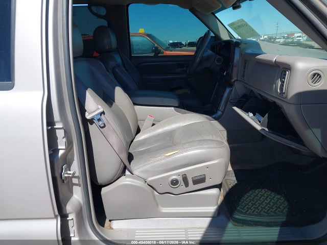 2004 Gmc Yukon Denali მანქანა იყიდება აუქციონზე, vin: 1GKEK63U24J267727, აუქციონის ნომერი: 45408018