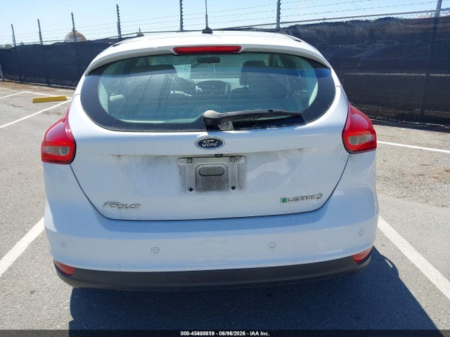 Ford FOCUS ELECTRIC 2018 1FADP3R43JL296125 Image 17