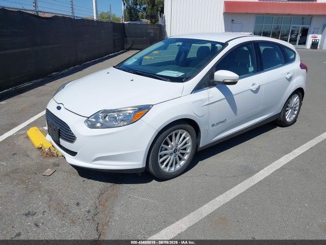 Ford FOCUS ELECTRIC 2018 1FADP3R43JL296125 Image 2