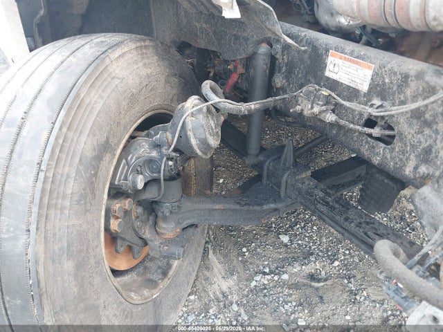 Auction sale of the 2022 Freightliner New Cascadia 126, vin: 3AKJHHDR7NSMZ7667, lot number: 45408025