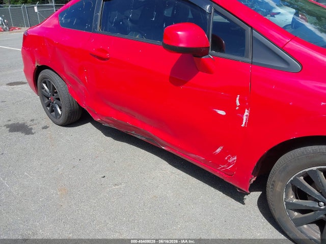 Продажа на аукционе авто 2012 Honda Civic Ex, vin: 2HGFG3B81CH560640, номер лота: 45408028