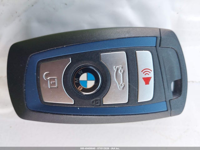 2016 Bmw 340i მანქანა იყიდება აუქციონზე, vin: WBA8B3C56GK383685, აუქციონის ნომერი: 45408040