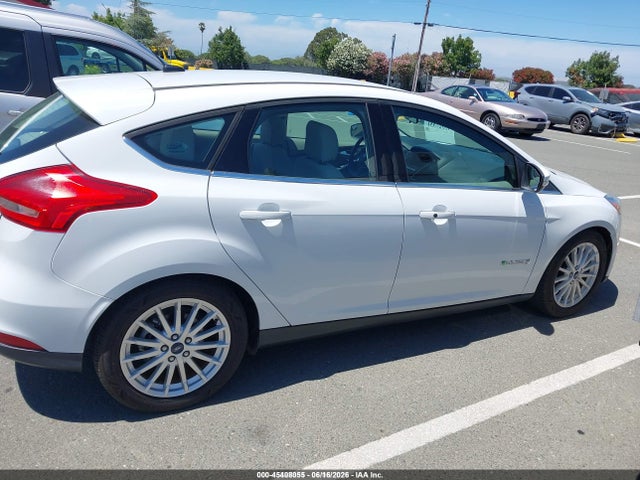 Ford FOCUS ELECTRIC 2018 1FADP3R47JL296130 Image 14