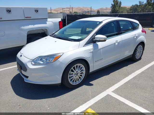 Ford FOCUS ELECTRIC 2018 1FADP3R47JL296130 Image 2
