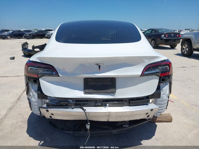 Продаж на аукціоні авто 2020 Tesla Model 3 Standard Range Plus Rear-wheel Drive/standard Range Rear-wheel Drive, vin: 5YJ3E1EA7LF706815, номер лоту: 45408059