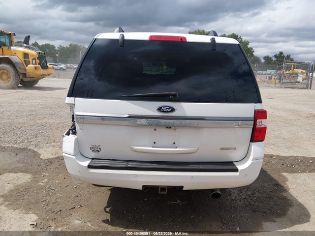 Продажа на аукционе авто 2015 Ford Expedition El Xlt, vin: 1FMJK1JT1FEF15416, номер лота: 45408091