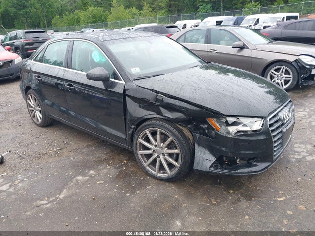 45408108 :رقم المزاد ، WAUEFGFF4F1135538 vin ، 2015 Audi A3 2.0t Premium مزاد بيع